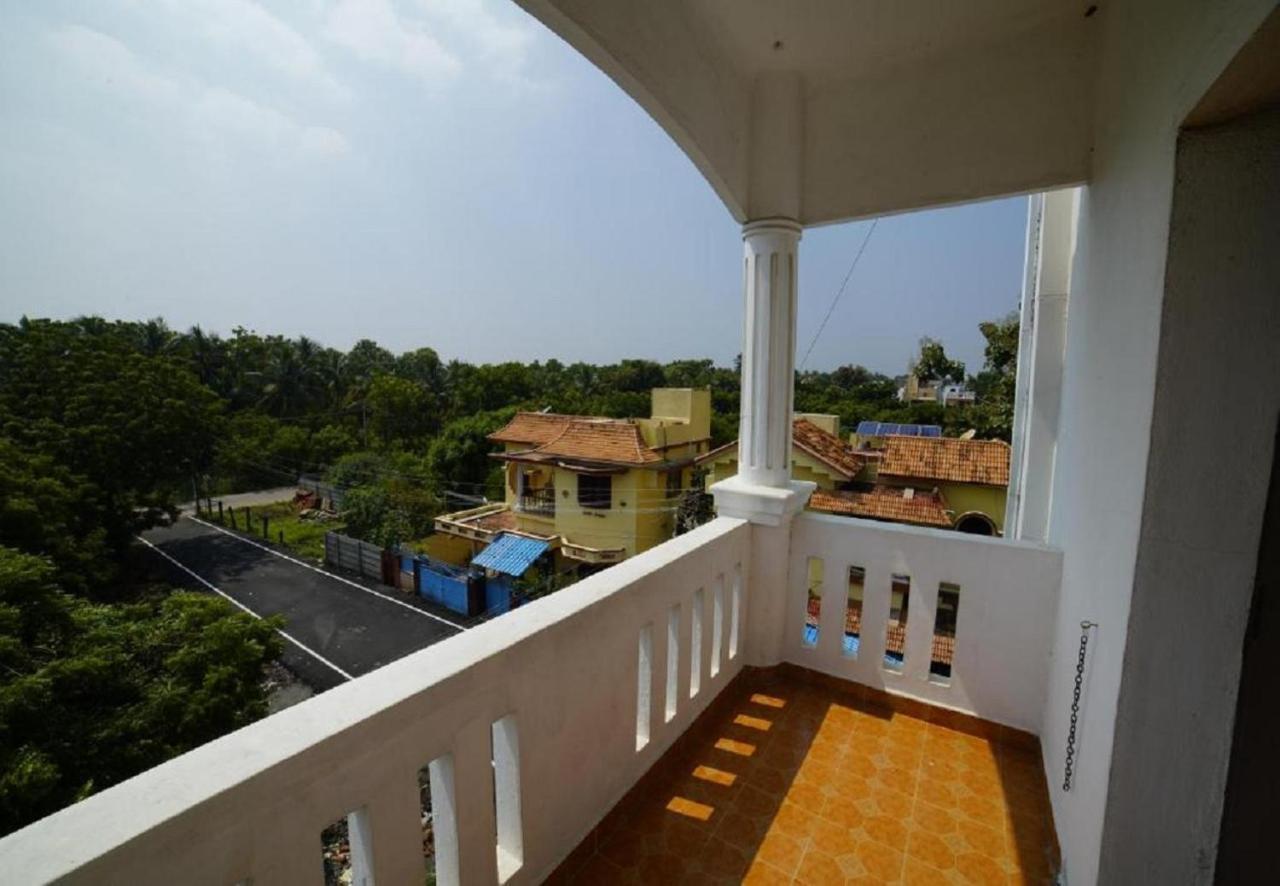 Hotel Castle Manor - Auroville Beach Pondicherry Eksteriør bilde
