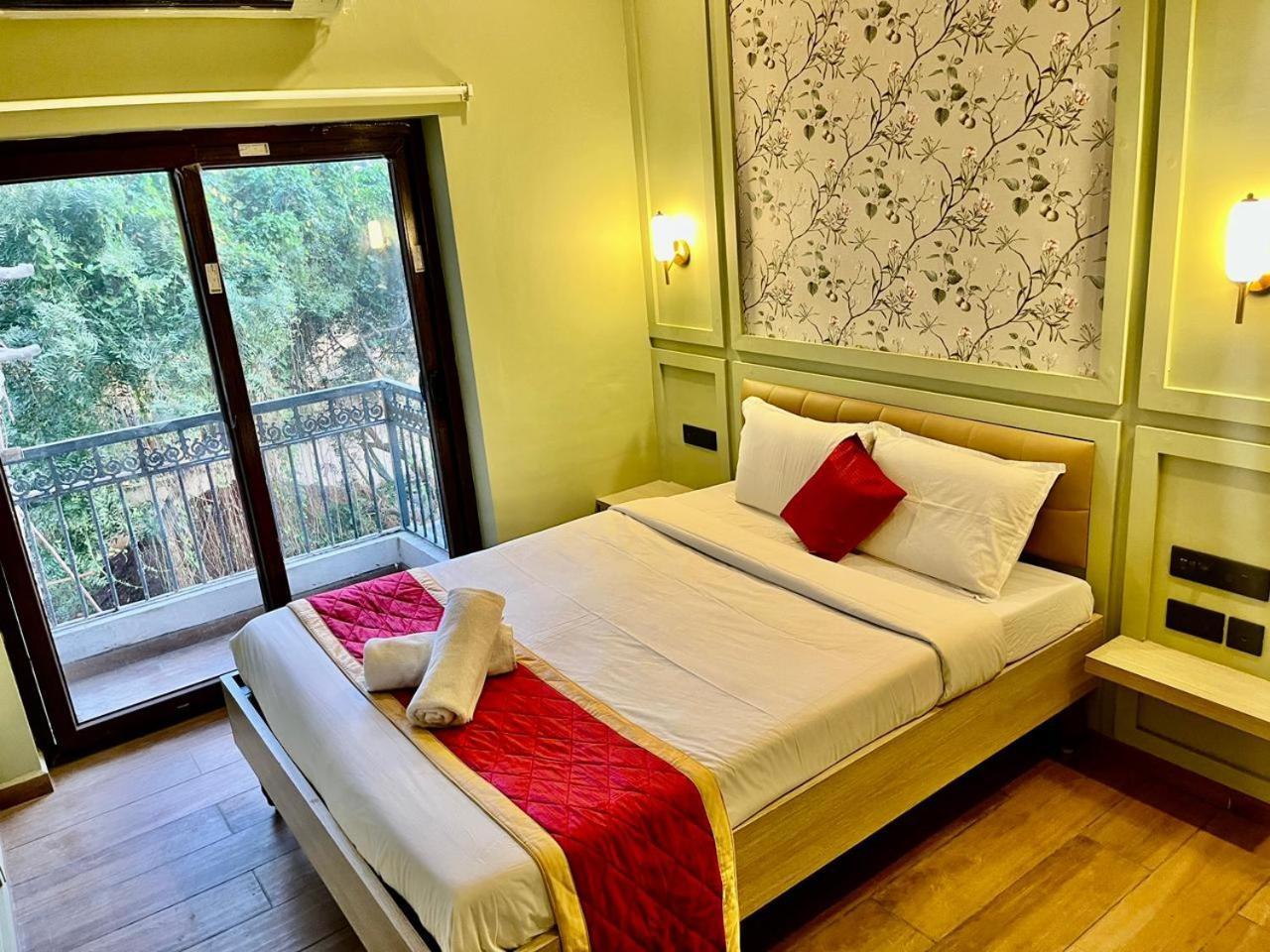 Hotel Castle Manor - Auroville Beach Pondicherry Eksteriør bilde